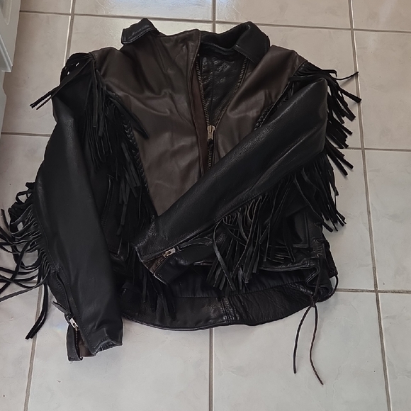 walter dyer Jackets & Blazers - Women's Black Fringe Leather Jacket - Stylish Western-Inspired